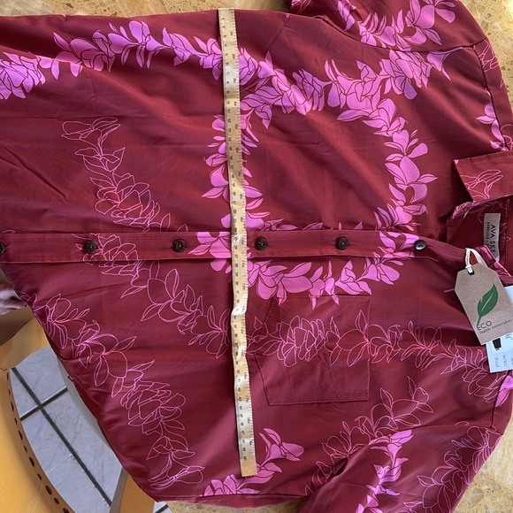 NWT Fighting Eel/Ava Sky Men’s Plumeria Lei Shirt - Picture 7 of 7